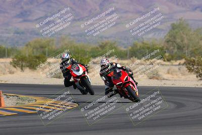 media/Nov-05-2022-SoCal Trackdays (Sat) [[f8d9b725ab]]/Turn 5 (940am)/